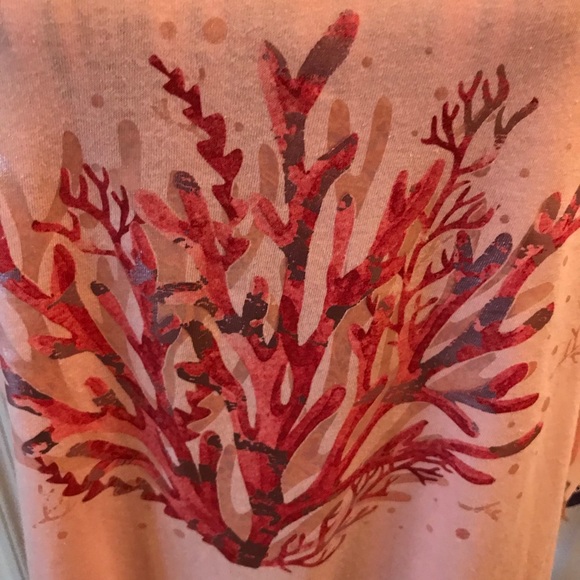 Catherine Coral Reef Short Sleeve Top - Picture 9 of 11